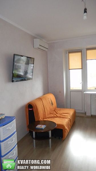 Sell 2-room apartment. Киев, Воссоединения пр — photo 3