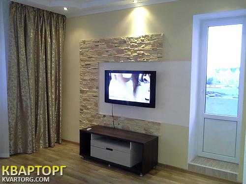 Sell 2-room apartment. Киев,  Срибнокильская — photo 1