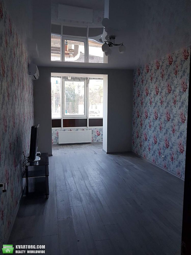 Rent out 1-room apartment. Днепропетровск, Победа3 — photo 2