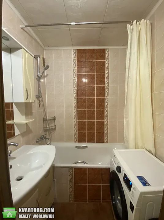Rent out 3-room apartment. Киев, урловская — photo 10
