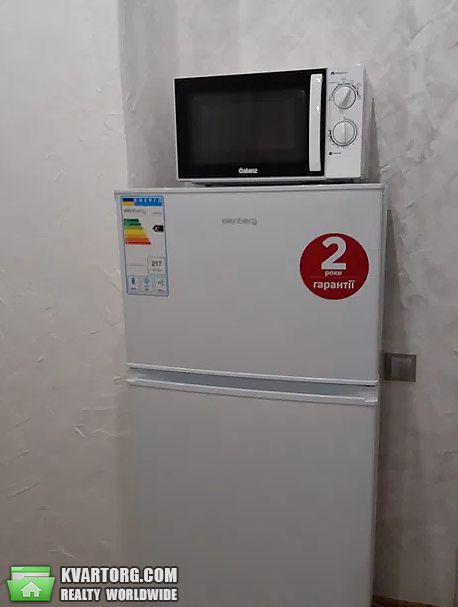 Rent out 1-room apartment. Киев, Харьковське шоссе — photo 3
