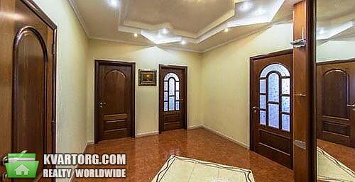Sell 2-room apartment. Киев,  Молдавская — photo 2