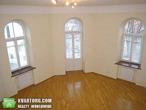 Rent out office. Киев, ул. Хорива — photo 1