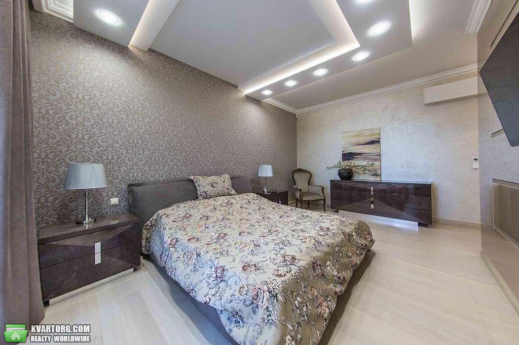 Sell 3-room apartment. Киев,  Барбюса — photo 2