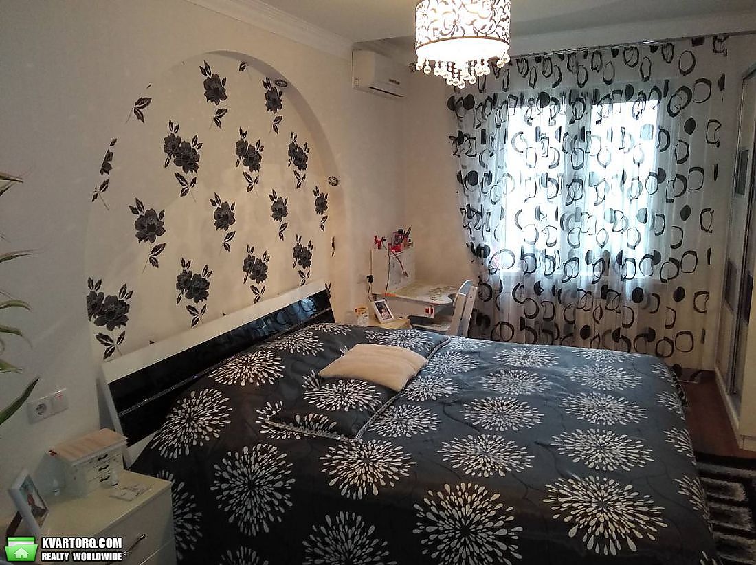 Sell 2-room apartment. Киев,  Урловская — photo 5