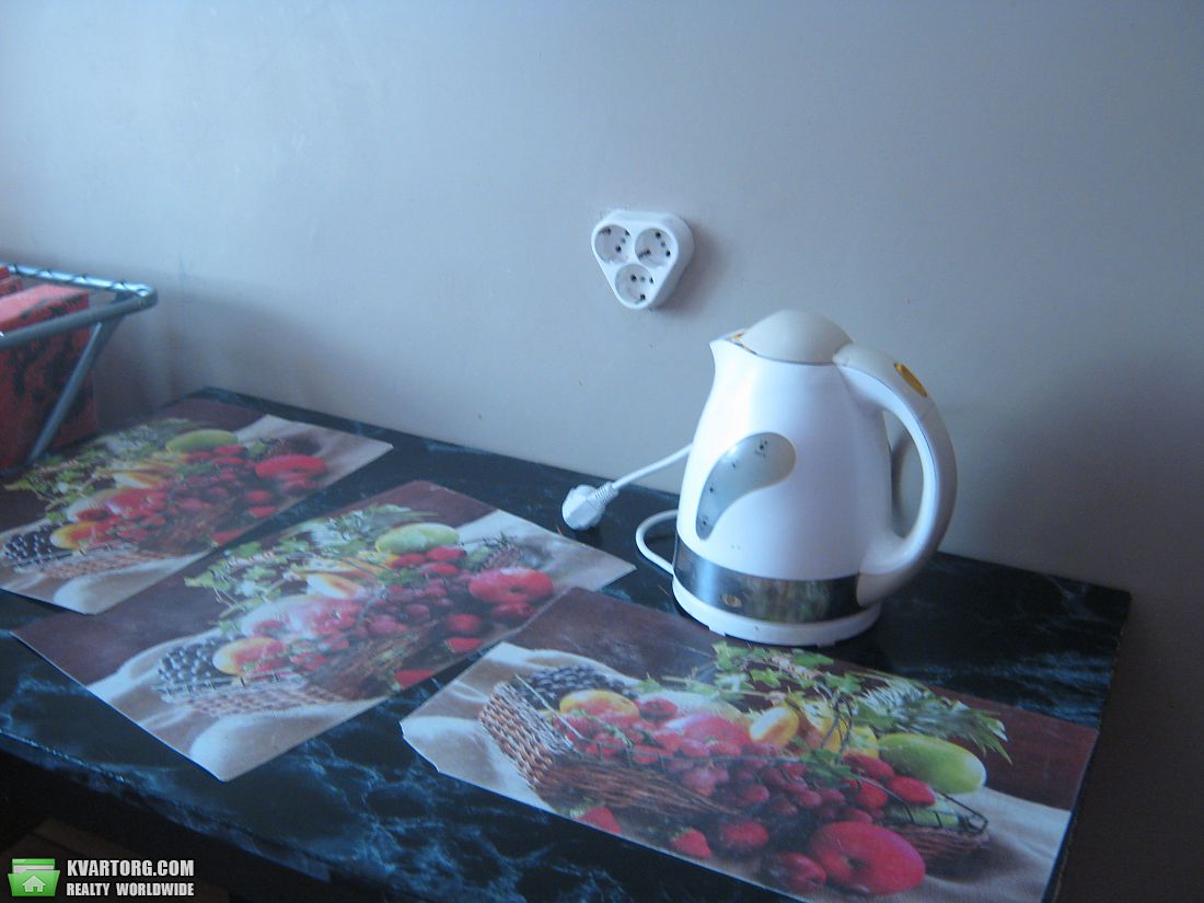 Rent out 1-room apartment. Киев, В.Гетьмана — photo 5