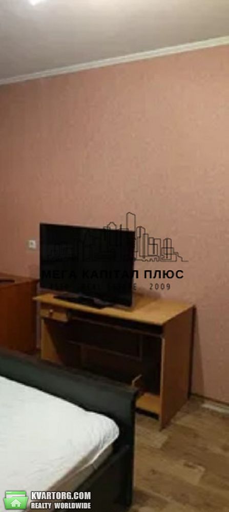 Rent out 2-room apartment. Киев, Ващенка — photo 3