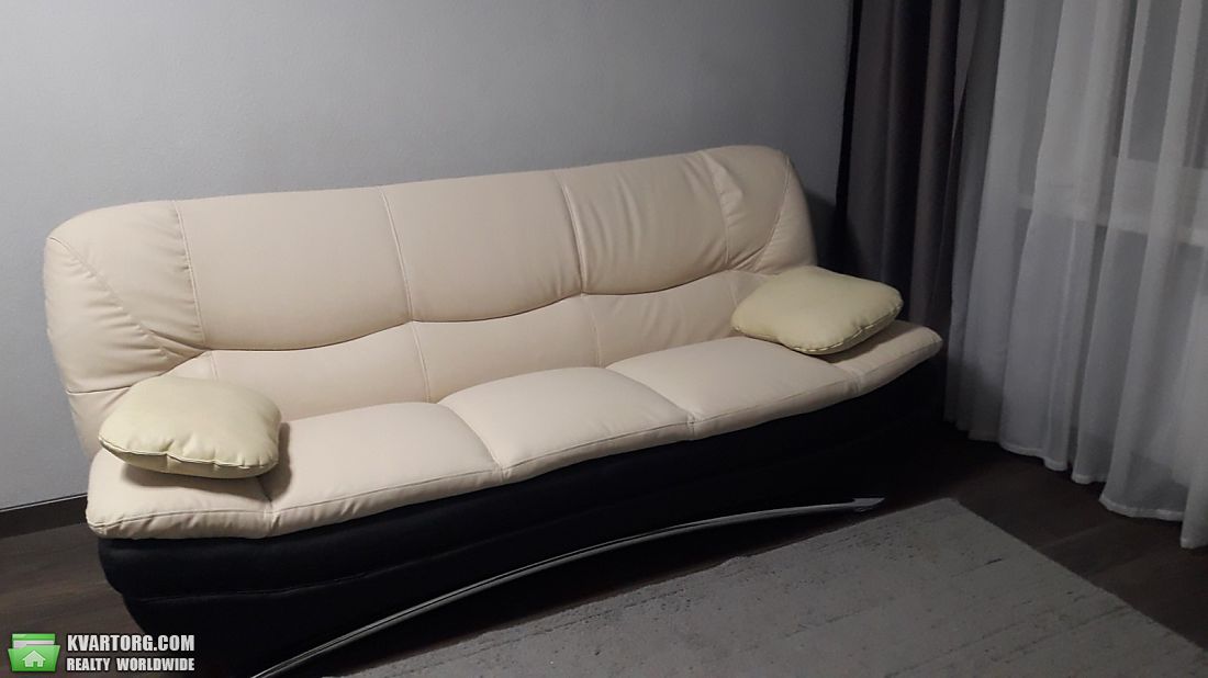 Rent out 1-room apartment. Киев, Русовой — photo 7