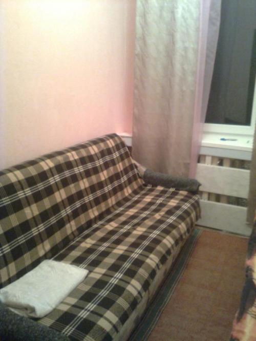 Rent out 2-room apartment. Днепропетровск, Новошкольная 222 — photo 1