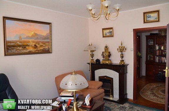 Sell 4-room apartment. Киев,  Гончара — photo 2
