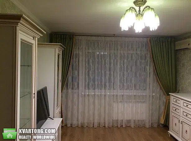 Rent out 2-room apartment. Киев,  Дмитриевская — photo 4