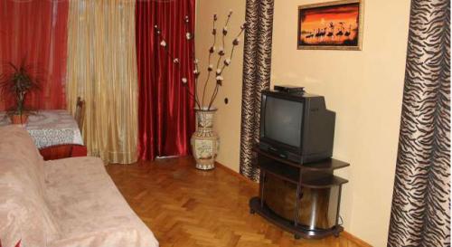 Rent out 2-room apartment. Одесса, Колонтаевская 2 — photo 2
