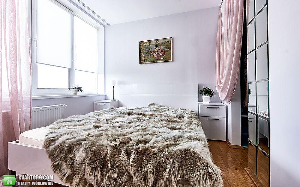 Rent out 3-room apartment. Киев,  Верховинная — photo 4