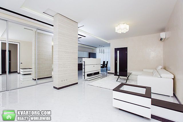 Sell 4-room apartment. Киев,  Драгомирова — photo 10