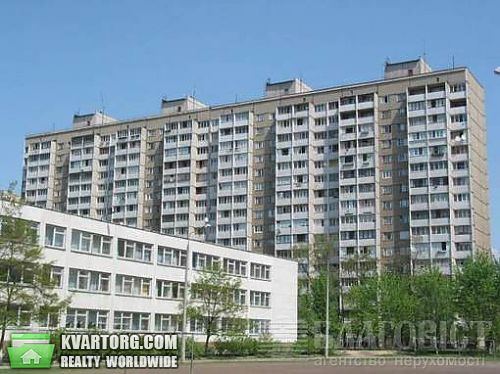 Sell 2-room apartment. Киев, Харьковское шоссе — photo 1