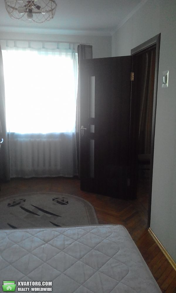 Rent out 2-room apartment. Киев, Белецкая — photo 5