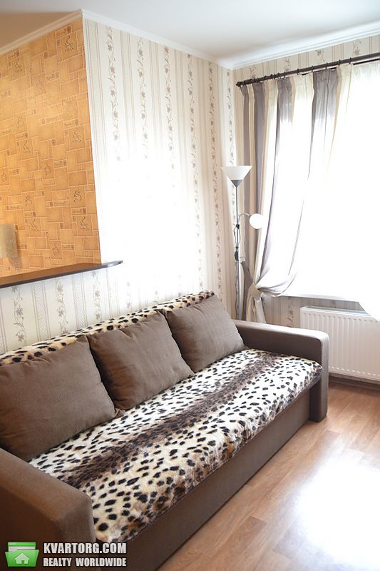Rent out 1-room apartment. Киев, Софии Русовой — photo 3