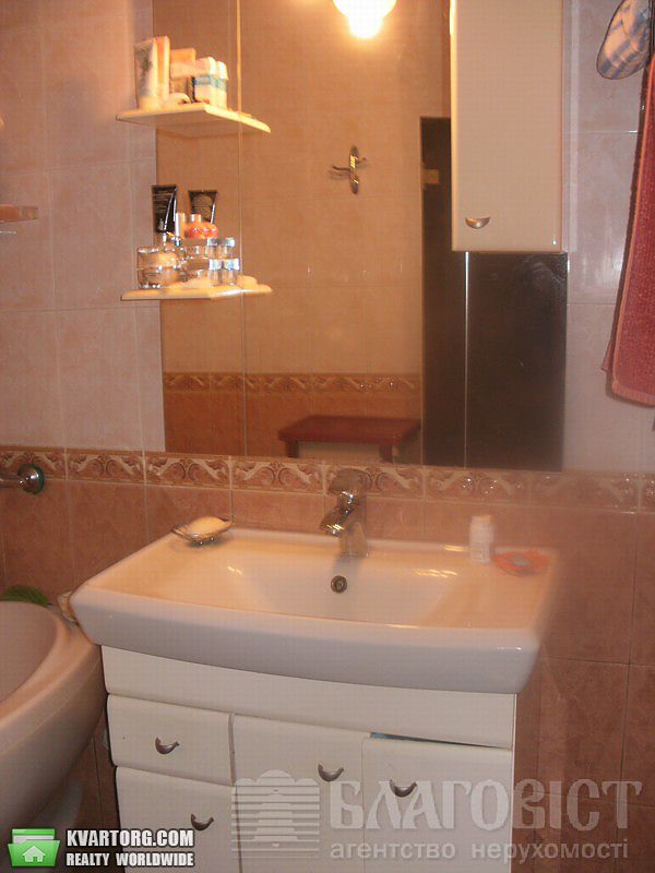 Sell 2-room apartment. Киев,  Попудренко — photo 5
