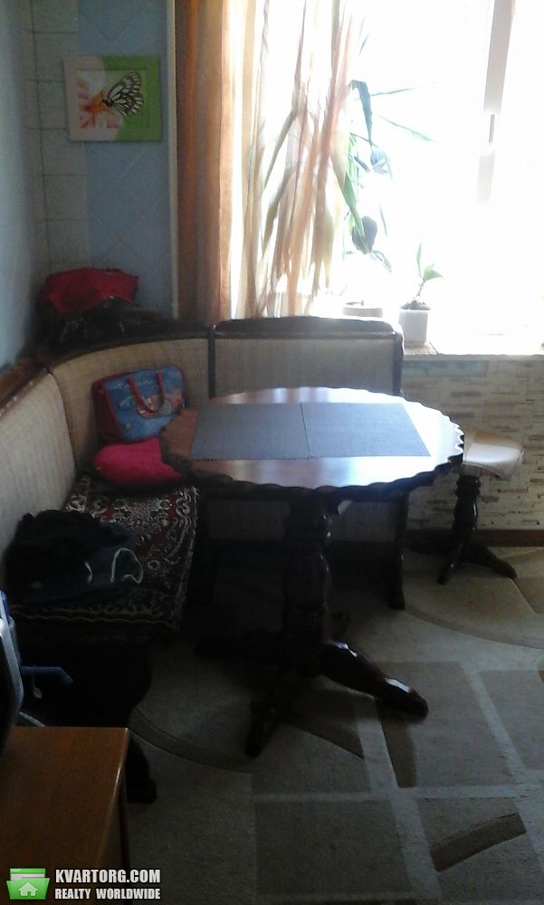 Rent out 2-room apartment. Киев,  Северная — photo 7