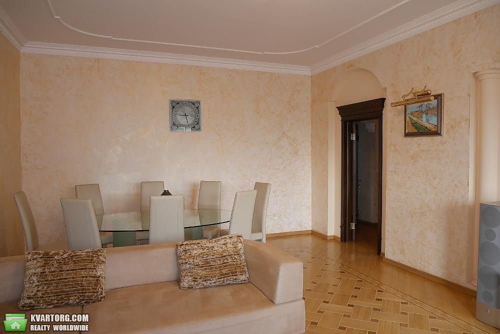Rent out 3-room apartment. Киев,  Леси Украинки бул — photo 2
