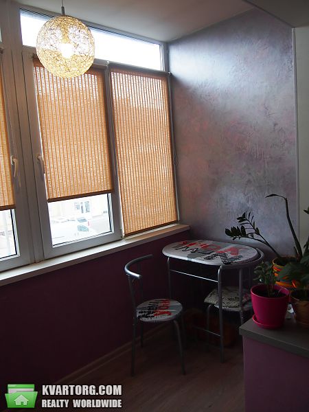 Sell 2-room apartment. Киев, Амосова — photo 3