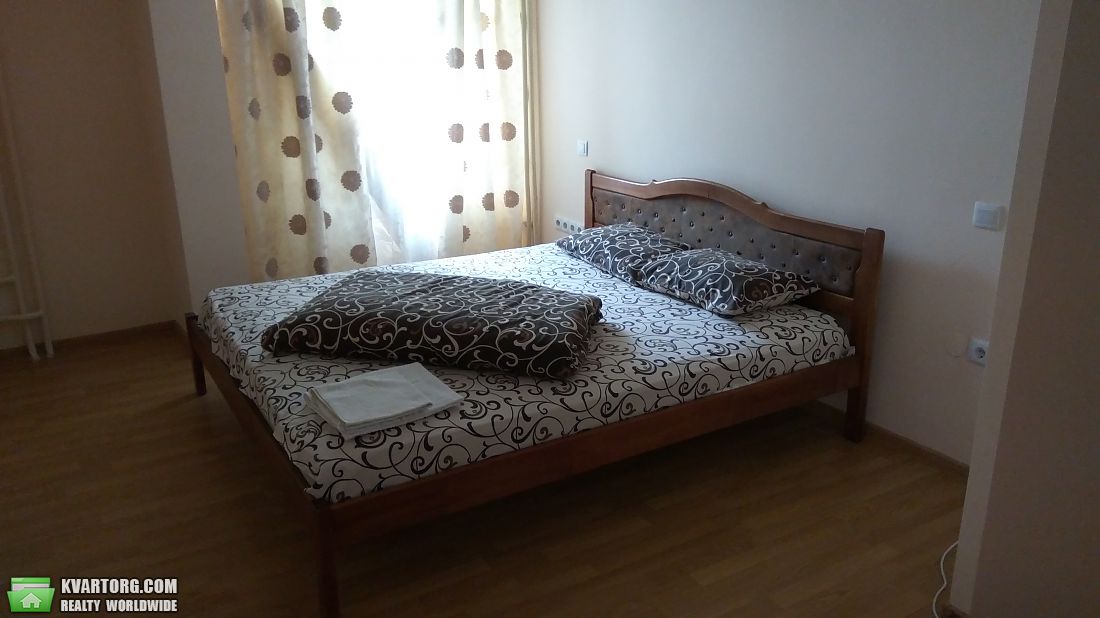 Rent out 1-room apartment. Киев,  Воздвиженская — photo 8