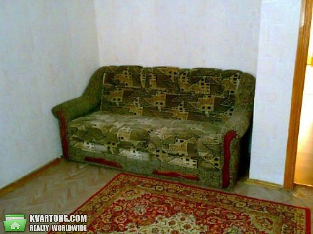 Rent out 3-room apartment. Киев, Коллекторная — photo 6