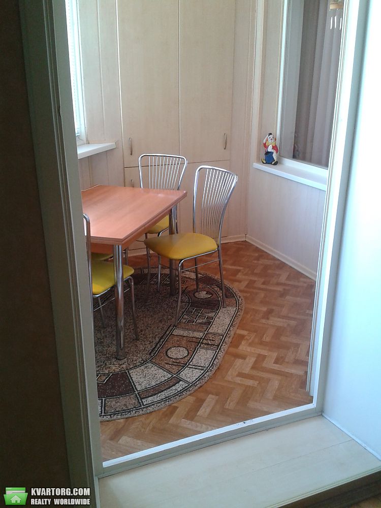 Rent out 3-room apartment. Киев, Ахматовой — photo 3