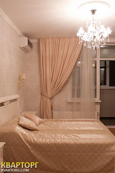 Sell 1-room apartment. Киев,  Драгомирова — photo 2