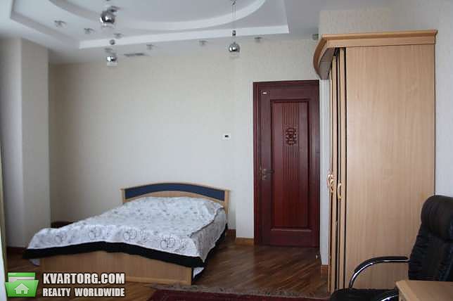 Rent out 3-room apartment. Одесса, Маршала Говорова — photo 7