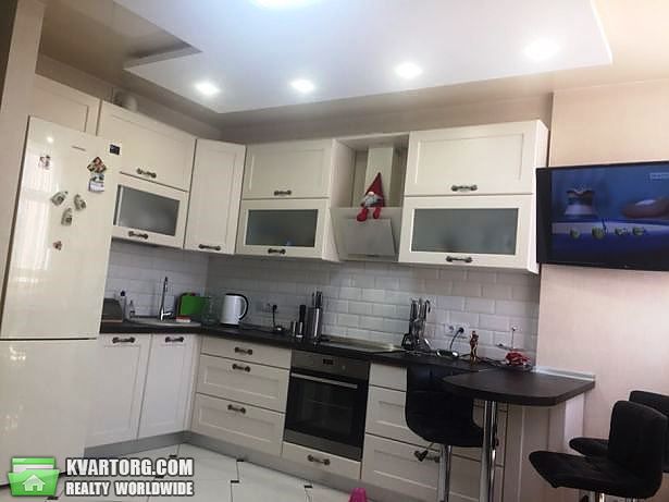 Sell 1-room apartment. Киев,  Эрнста — photo 3