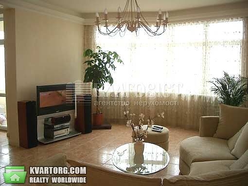 Rent out 3-room apartment. Киев,  Леси Украинки бул — photo 3