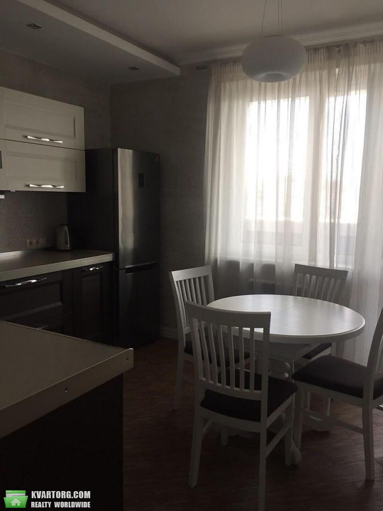Rent out 2-room apartment. Киев, Патриарха Скрыпника — photo 6