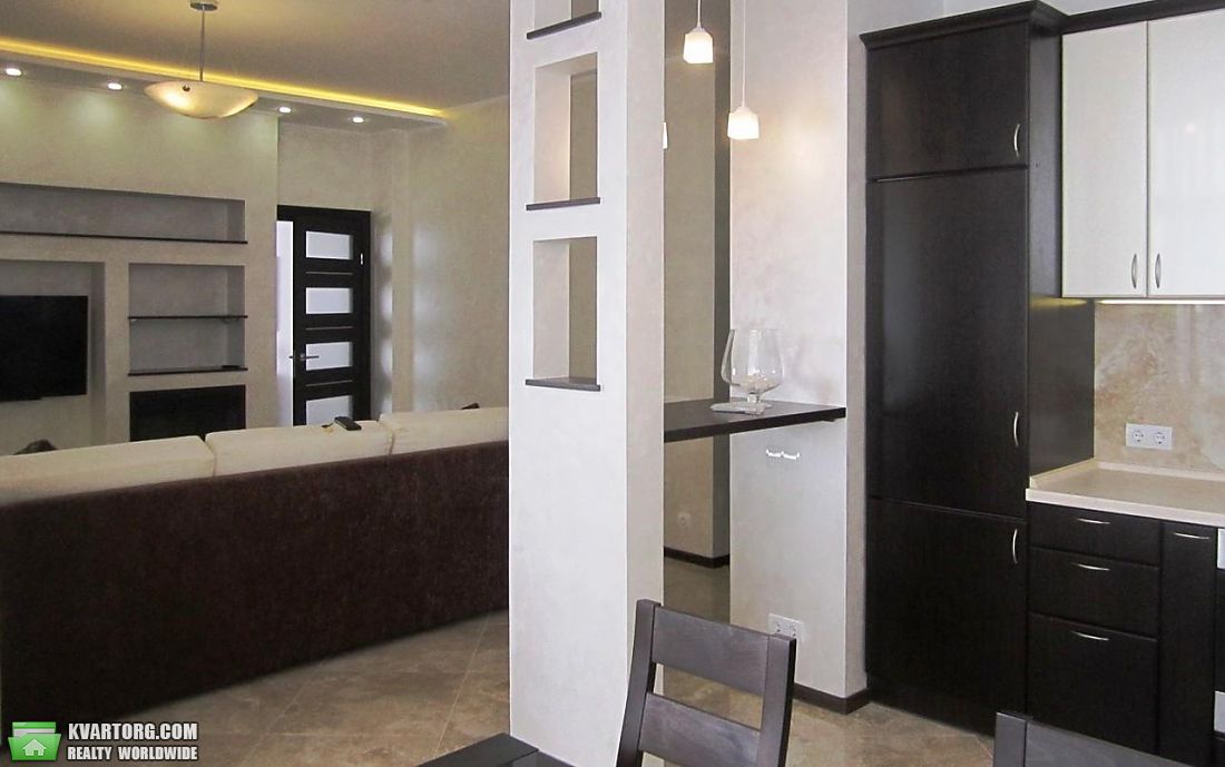 Rent out 3-room apartment. Киев,  Барбюса — photo 4