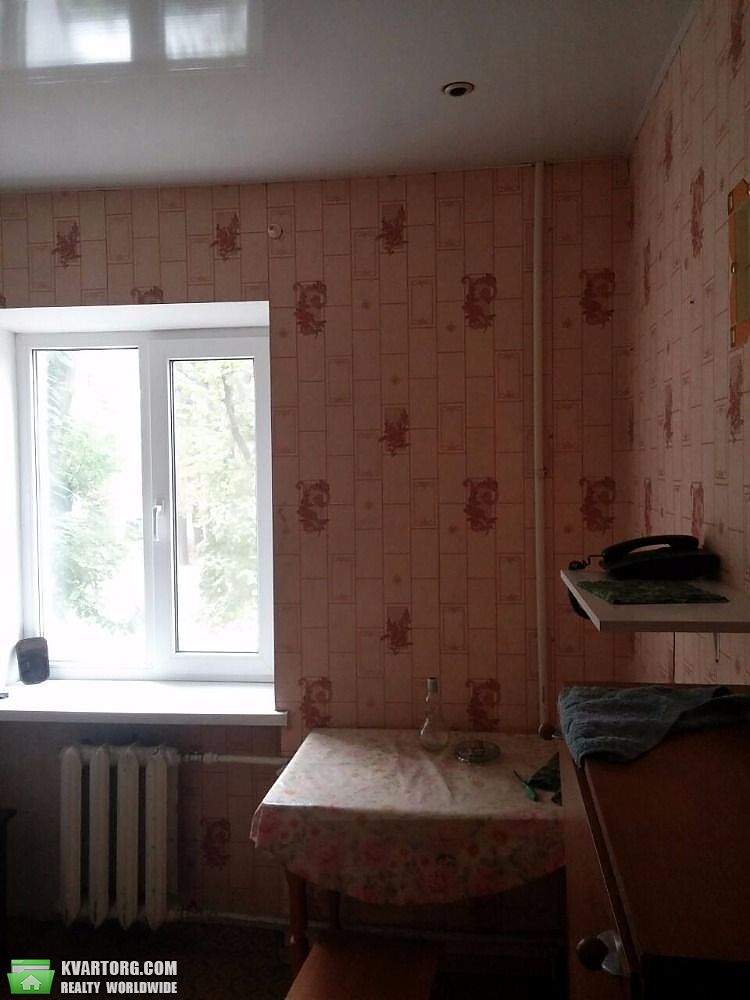 Sell 2-room apartment. Днепропетровск, Героев Сталинграда — photo 3