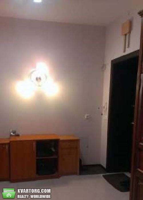 Sell 2-room apartment. Киев,  Гончара — photo 2