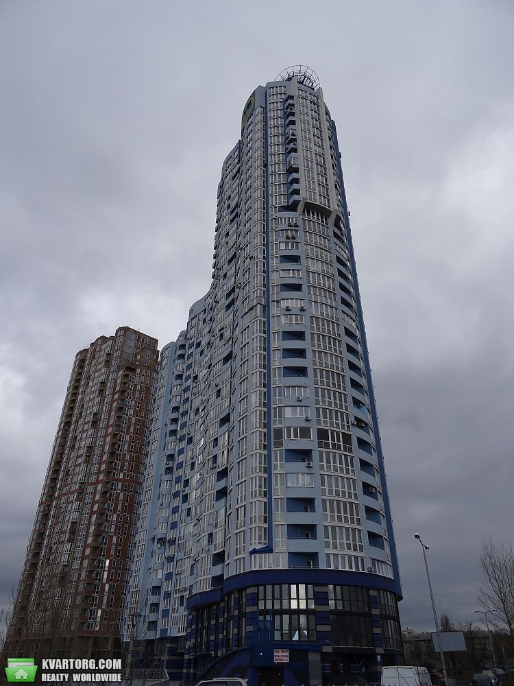 Sell 2-room apartment. Киев,  Воссоединения пр — photo 1