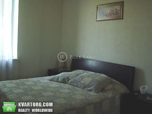 Rent out 2-room apartment. Киев,  Мазепы — photo 4