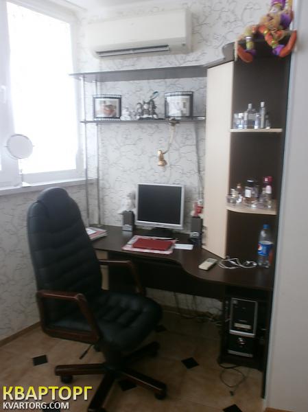 Sell 1-room apartment. Киев,  Фрунзе — photo 3