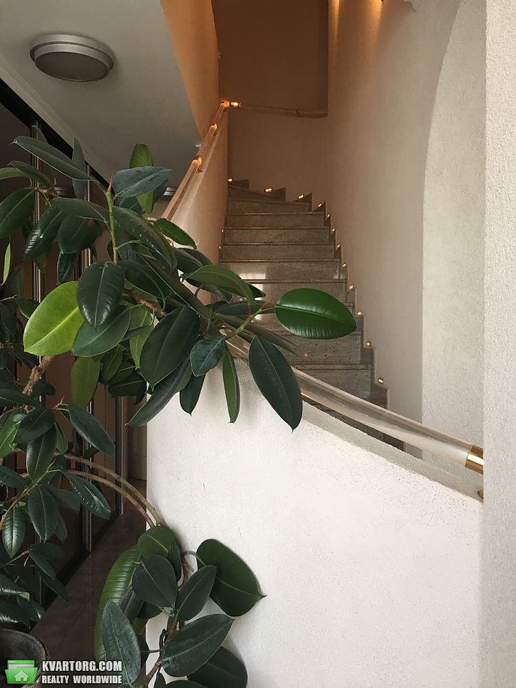 Sell 4-room apartment. Киев,  Оболонская — photo 4