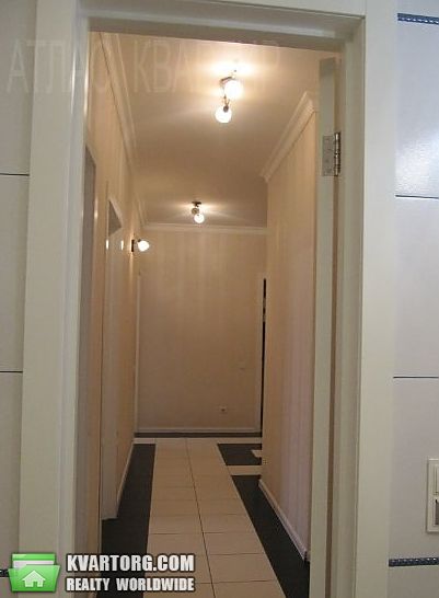 Sell 3-room apartment. Киев,  Чавдар — photo 8