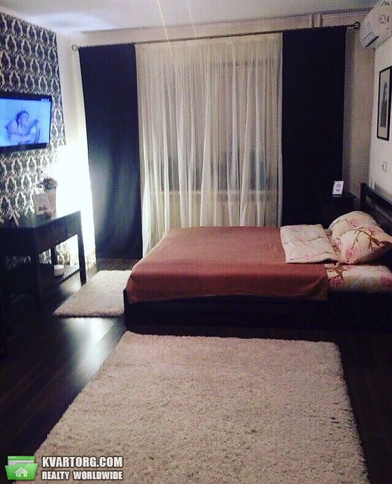 Rent out 1-room apartment. Киев, Вышг — photo 1