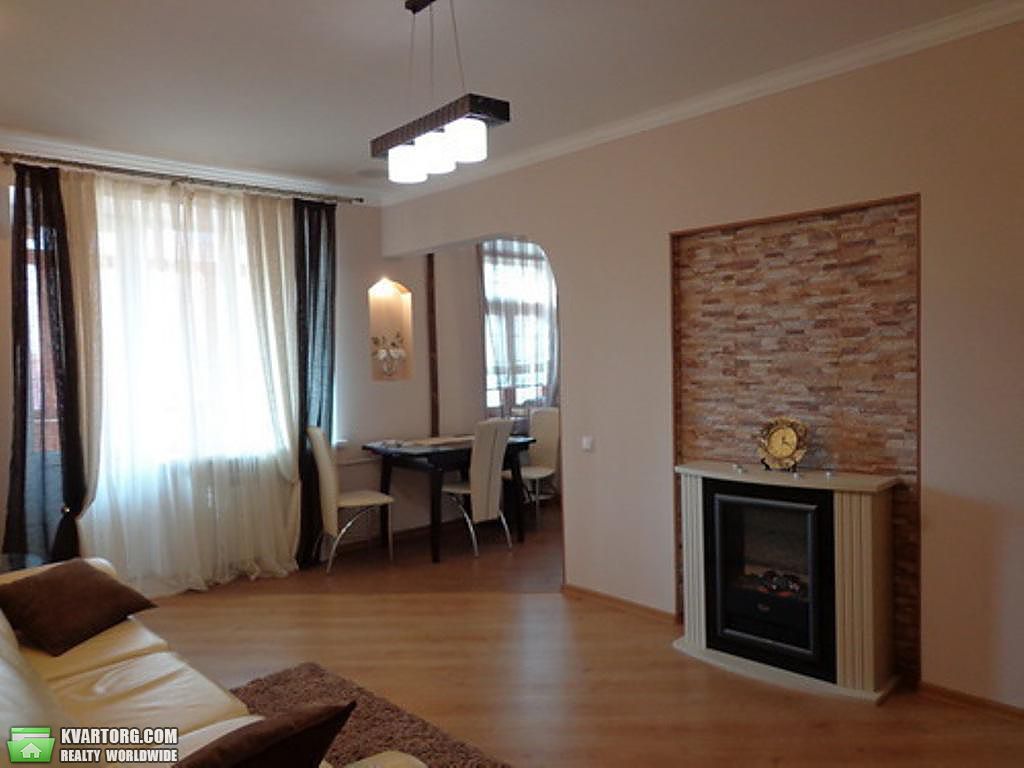 Rent out 2-room apartment. Киев, Назаровская — photo 1