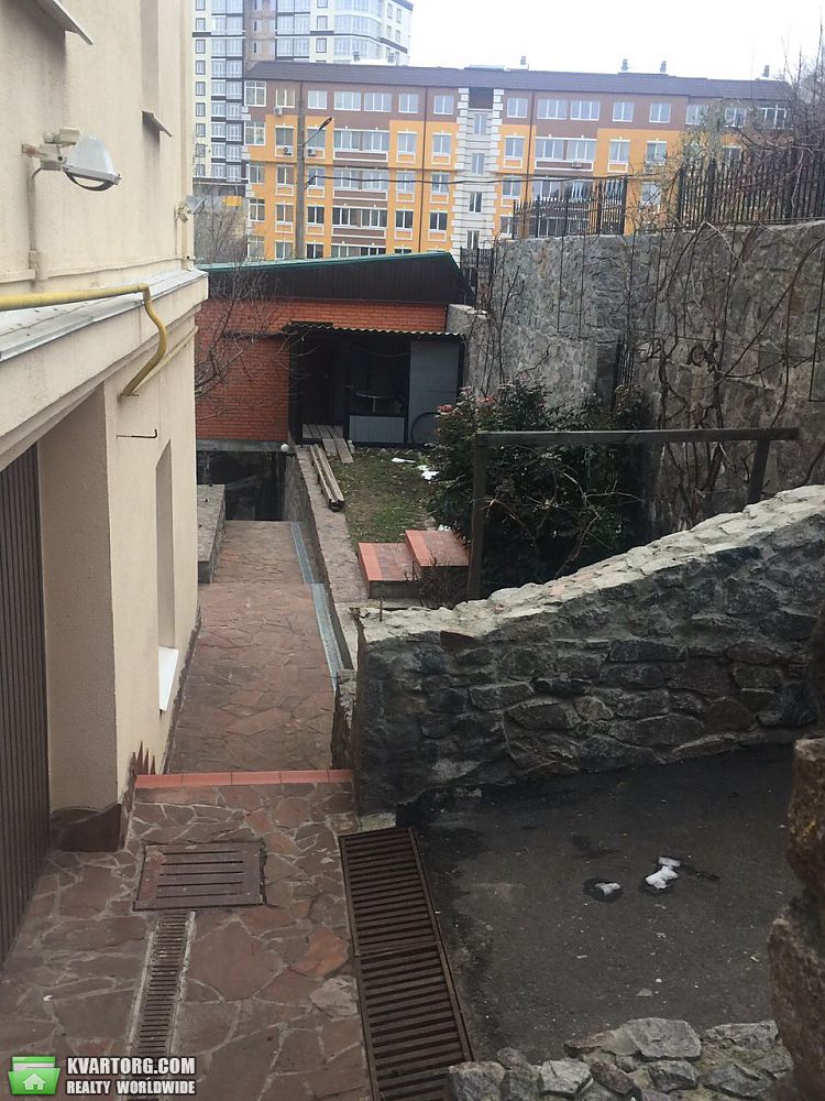 Rent out house. Киев,  Столетова — photo 4