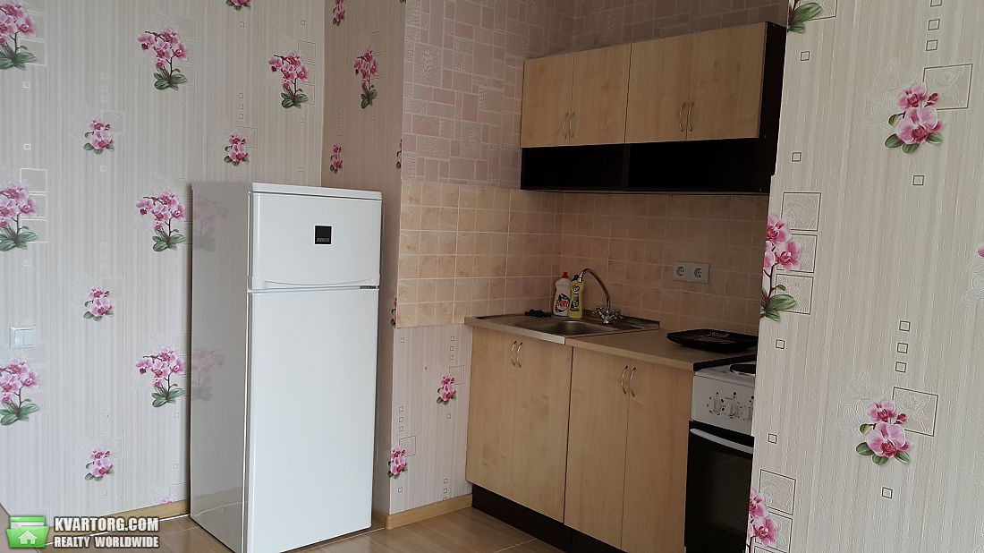 Rent out 1-room apartment. Киев,  Ахматовой — photo 2