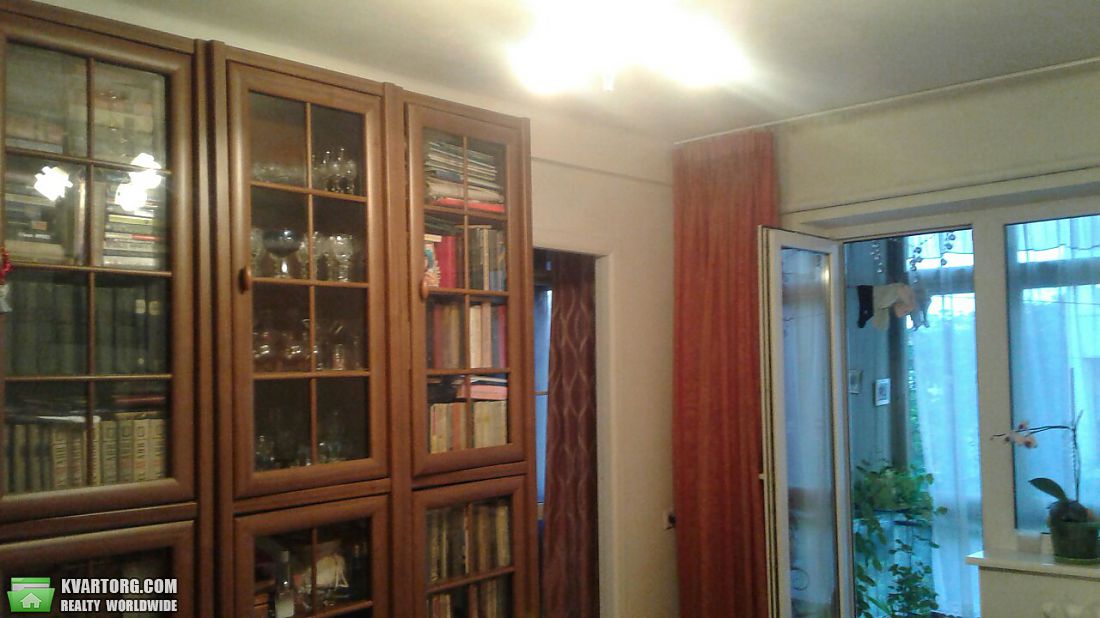 Sell 3-room apartment. Киев,  Васильковская — photo 9