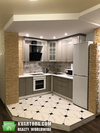 Rent out 1-room apartment. Киев, Корчеватская, — photo 2