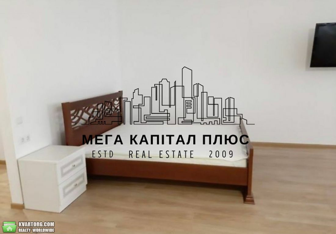 Rent out 1-room apartment. Киев, Ясинуватський провулок — photo 2