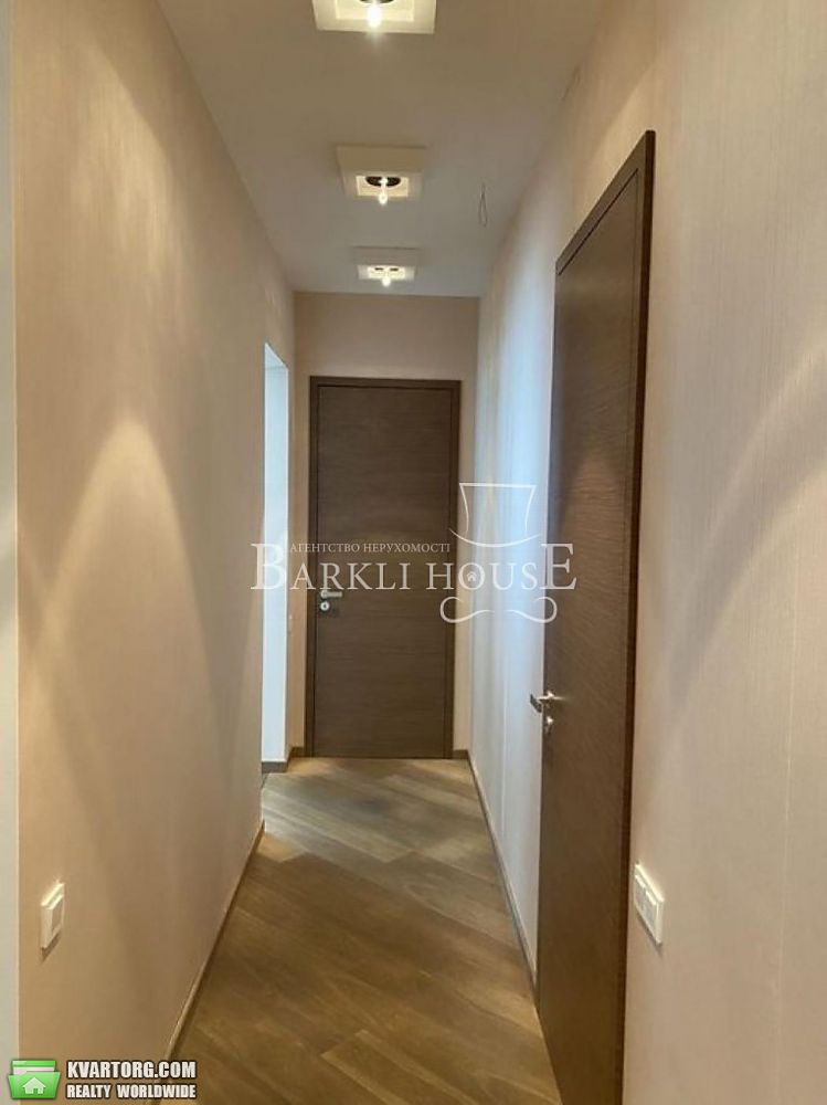 Rent out 2-room apartment. Киев,  Леси Украинки бул — photo 7