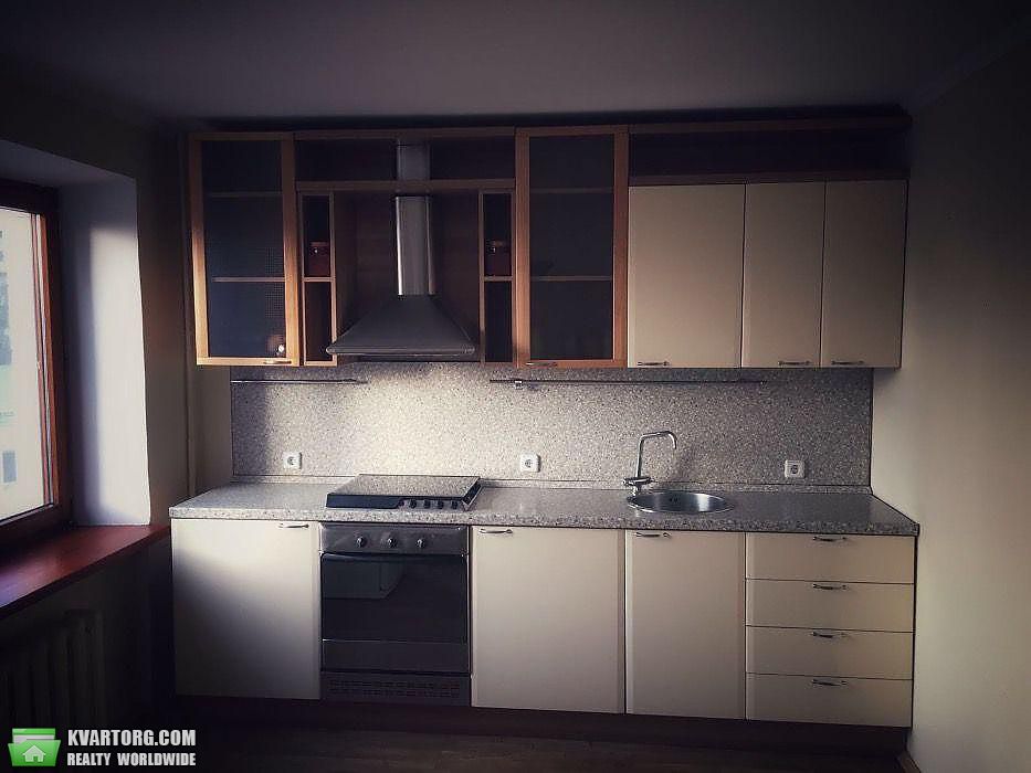 Rent out 2-room apartment. Киев,  Сечевых Стрельцов — photo 4